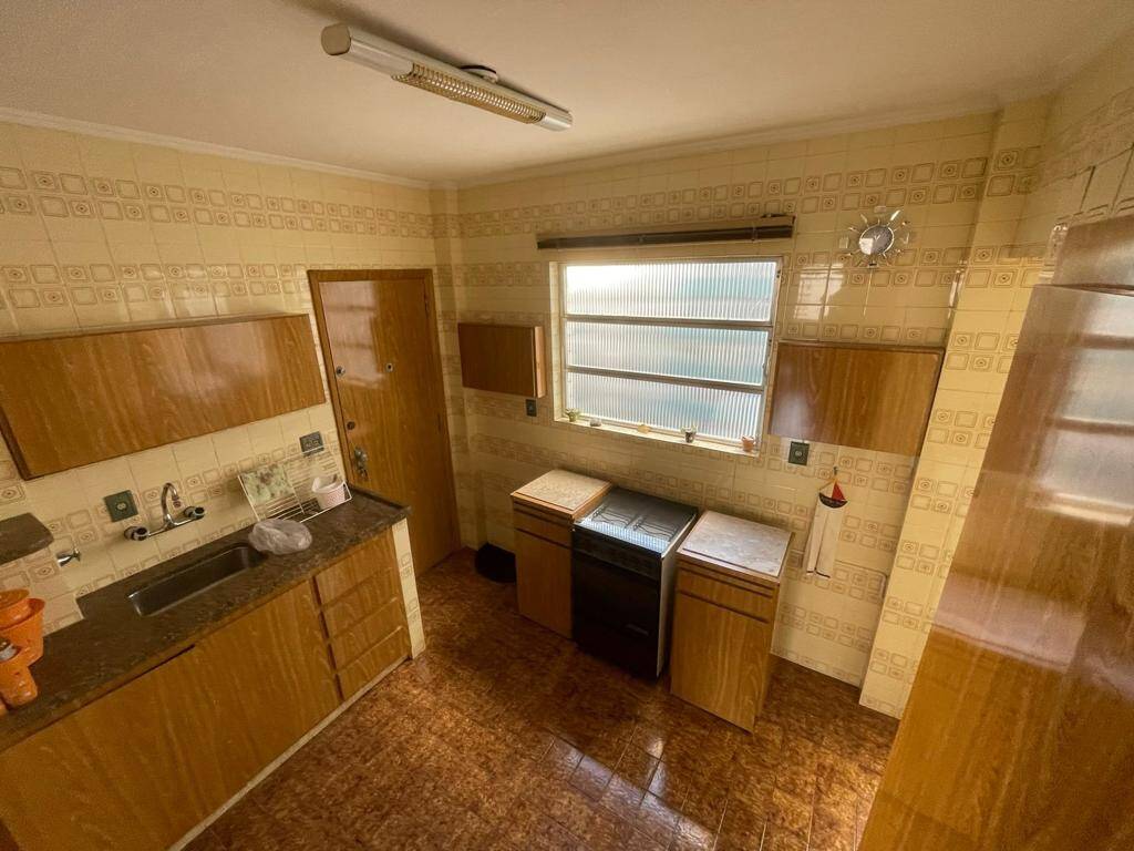 #2521-B - Apartamento para Venda em Santos - SP