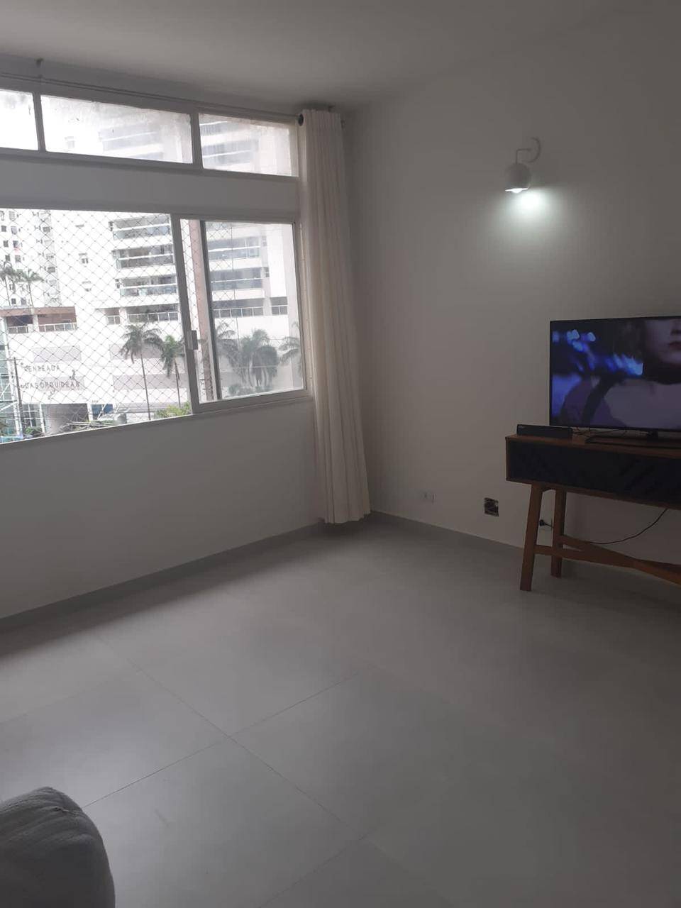 #2525-D - Apartamento para Venda em Santos - SP