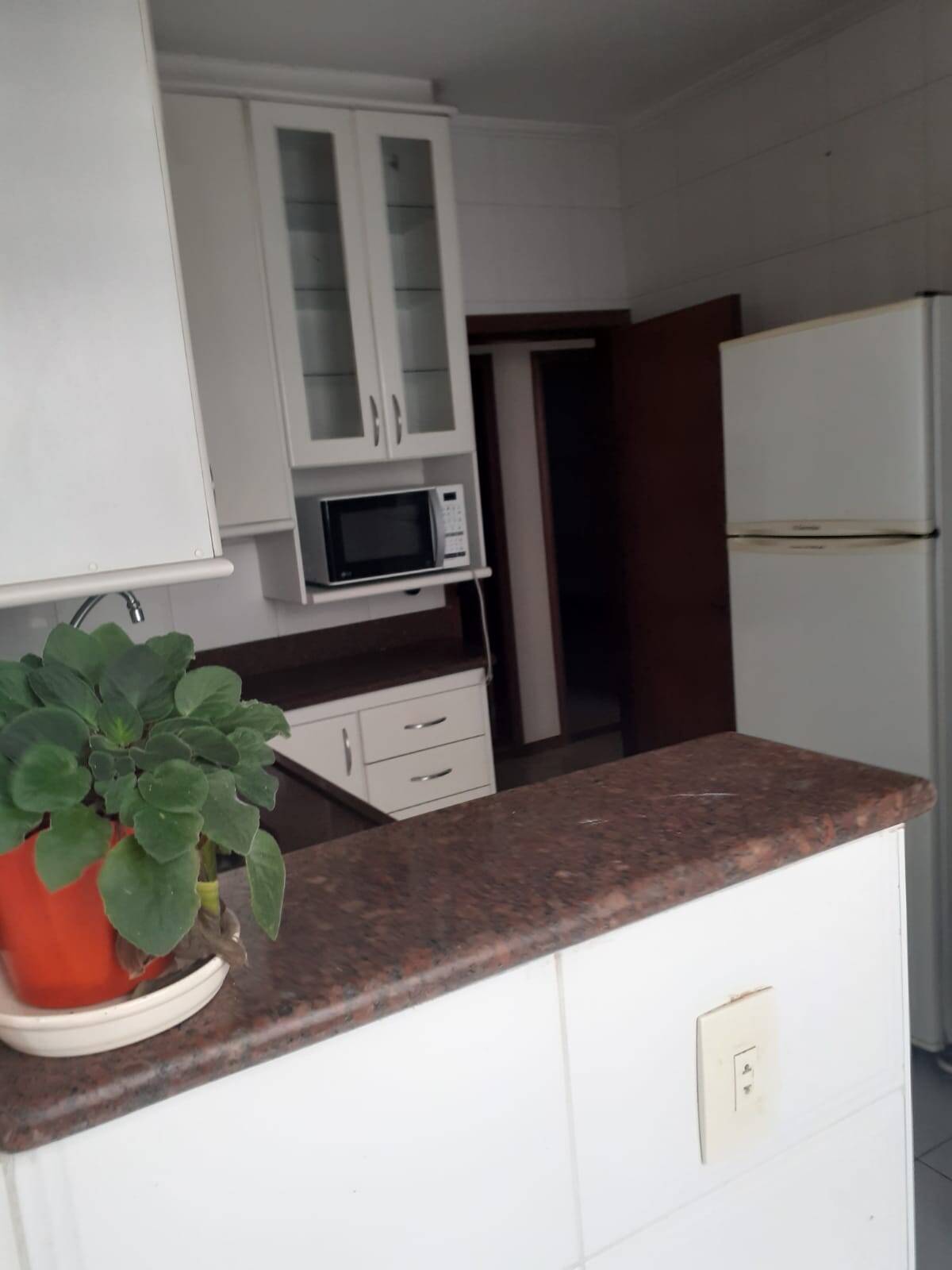 #2605-D - Apartamento para Venda em Santos - SP