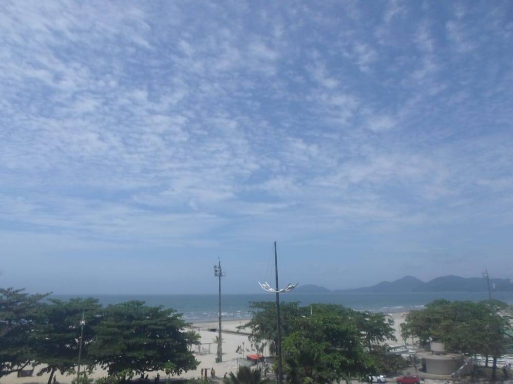 #2649-F - Apartamento para Venda em Santos - SP