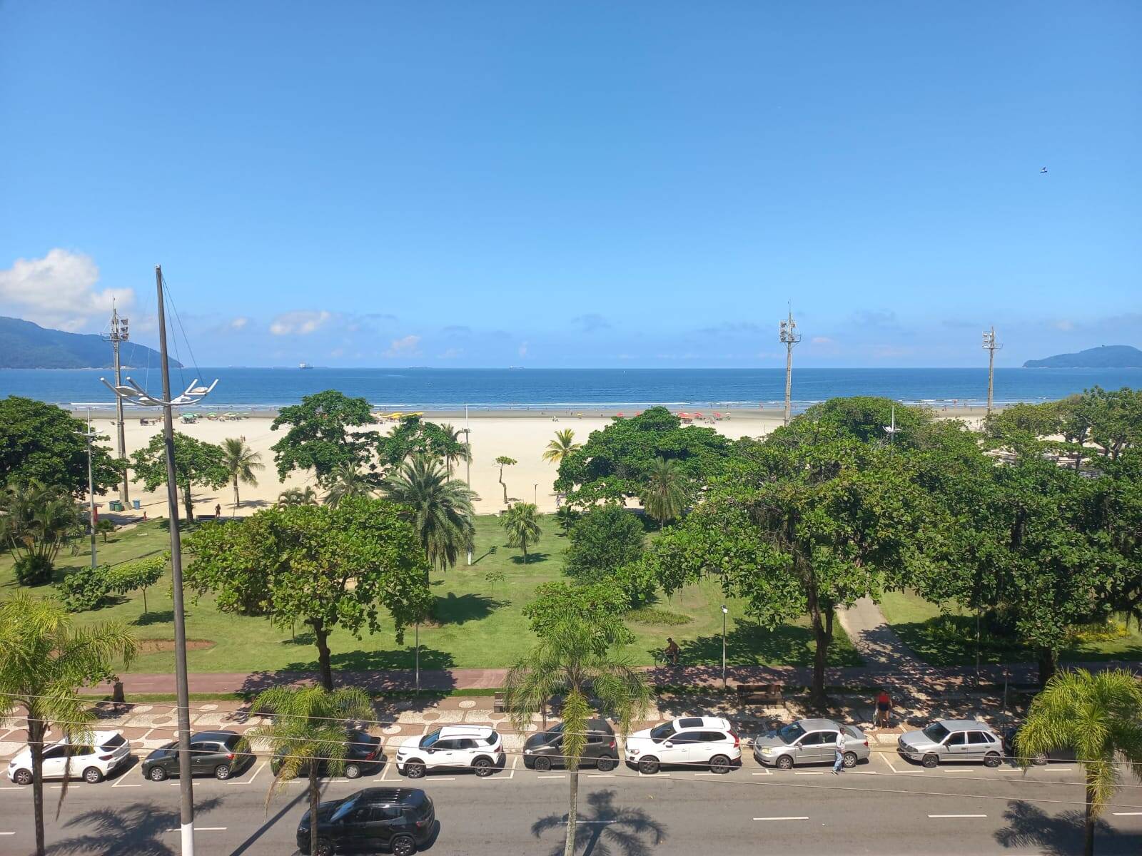 #2679-E - Apartamento para Venda em Santos - SP