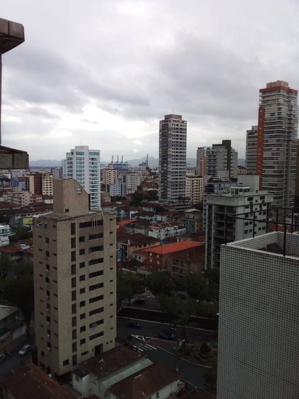 #2722-H - Apartamento para Venda em Santos - SP