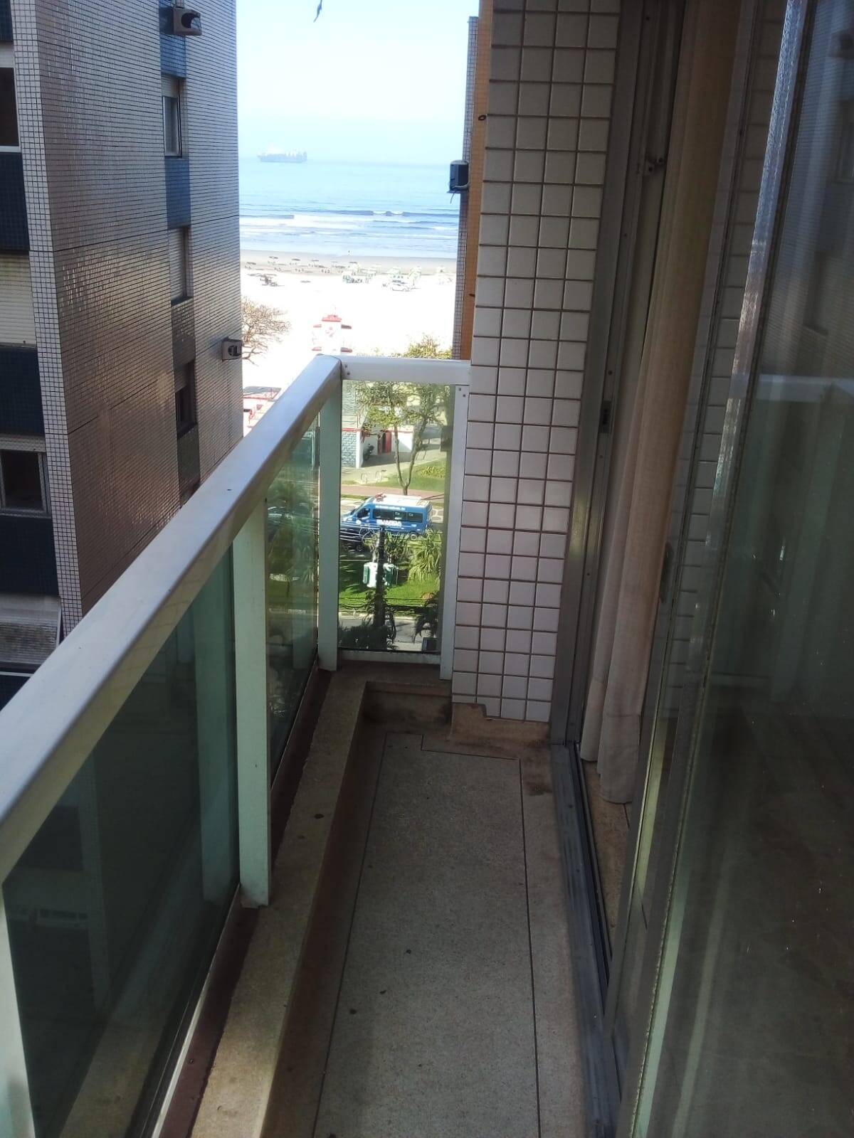 #2729-D - Apartamento para Venda em Santos - SP