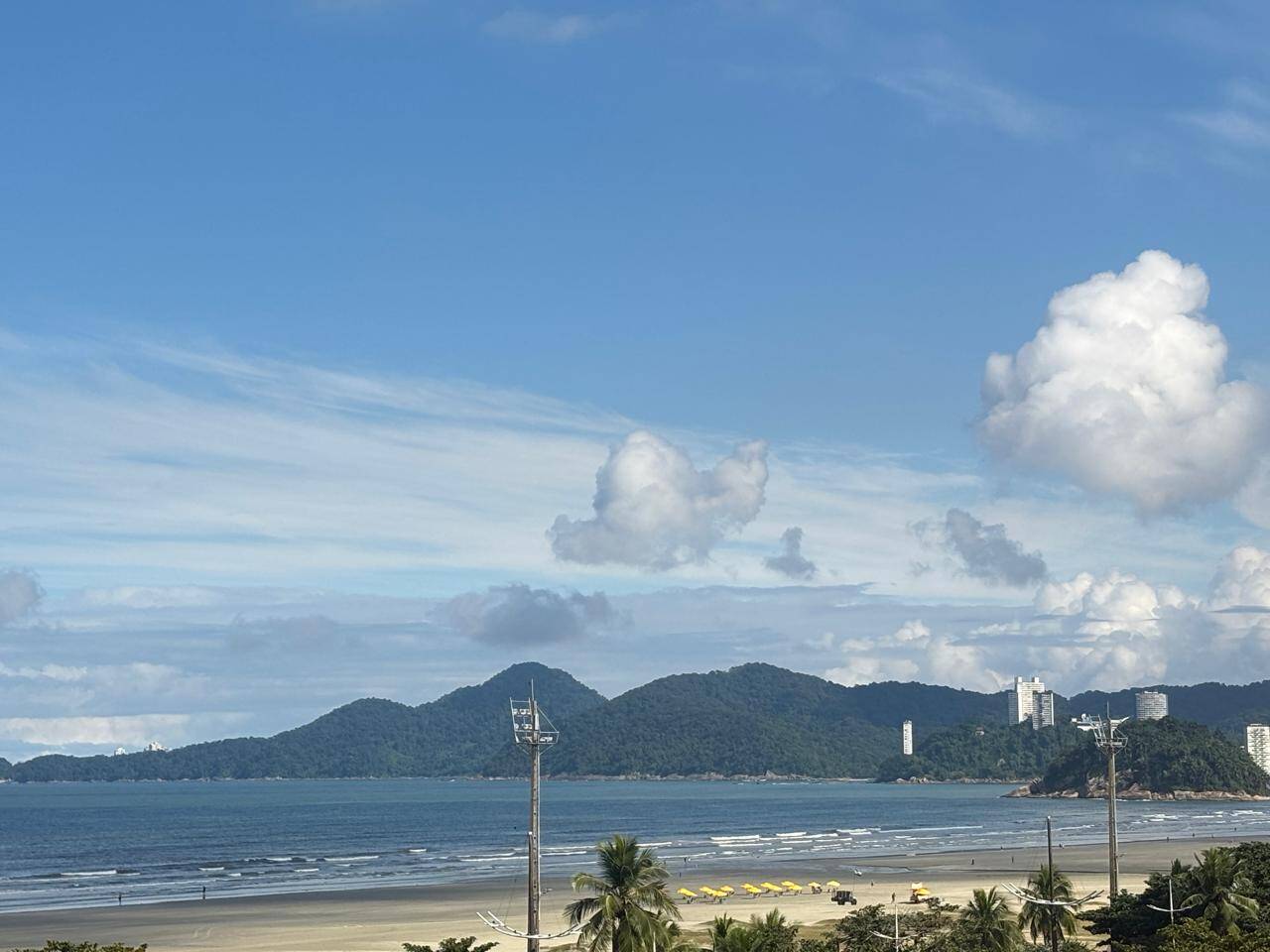 #2801 - Apartamento para Locação em Santos - SP