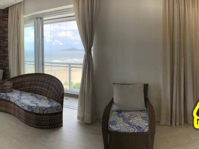 Apartamento para Venda em Santos - 3