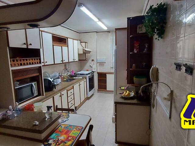 Apartamento para Venda em Santos - 4