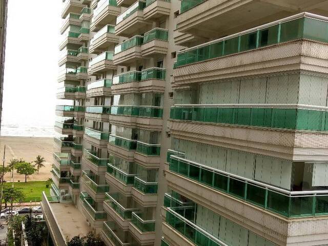 #2361-C - Apartamento para Venda em Santos - SP - 1