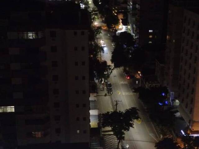 #2374-E - Apartamento para Venda em Santos - SP