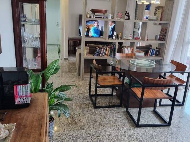 Apartamento para Venda em Santos - 4