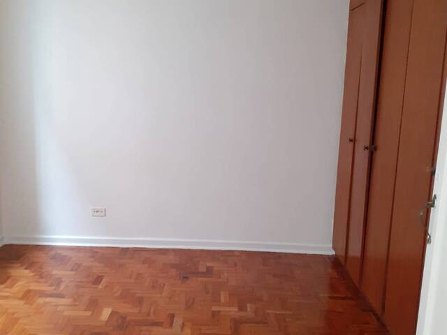 #2435-B - Apartamento para Venda em Santos - SP