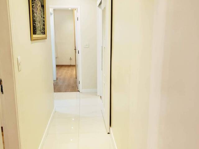 #2443-F - Apartamento para Venda em Santos - SP