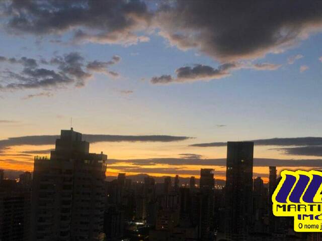 #2483-F - Apartamento para Venda em Santos - SP