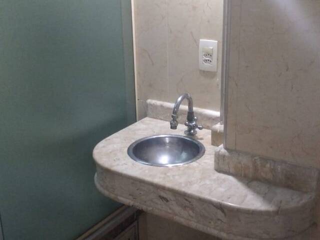 Apartamento para Venda em Santos - 5