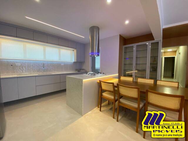 #2562-E - Apartamento para Venda em Santos - SP