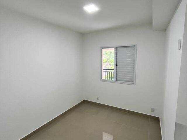 Apartamento para Venda em Santos - 4