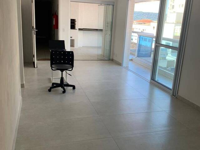#2575-E - Apartamento para Venda em Santos - SP