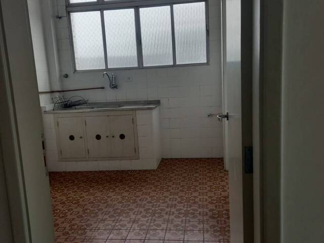 #2629 - Apartamento para Locação em Santos - SP - 2