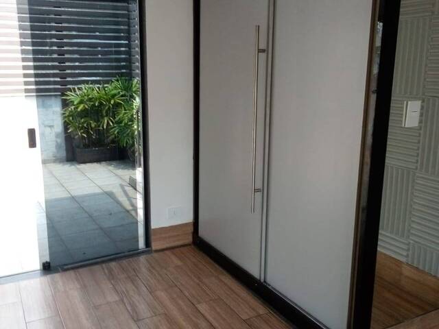 Apartamento para Venda em Santos - 5