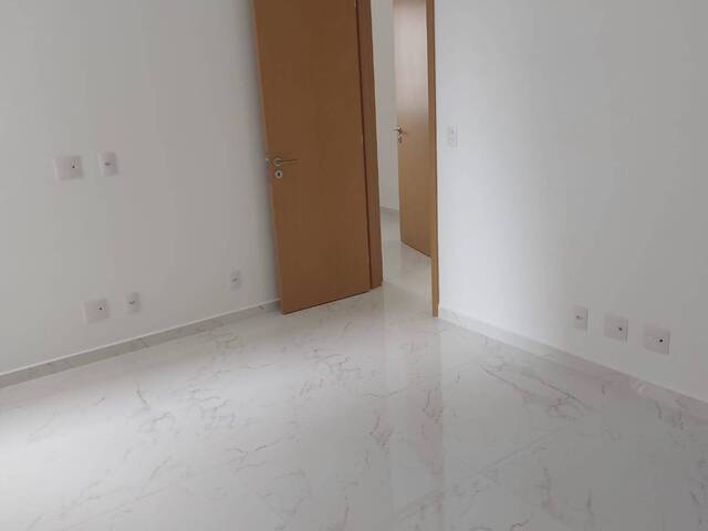 Apartamento para Venda em Santos - 4