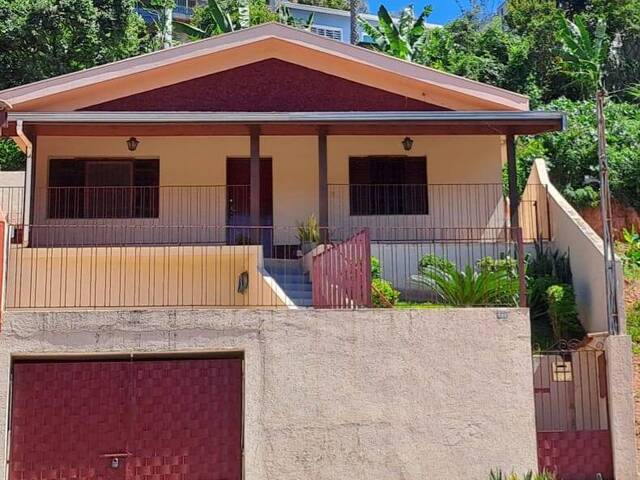 #2696-G - Casa para Venda em Águas de Lindóia - SP - 2
