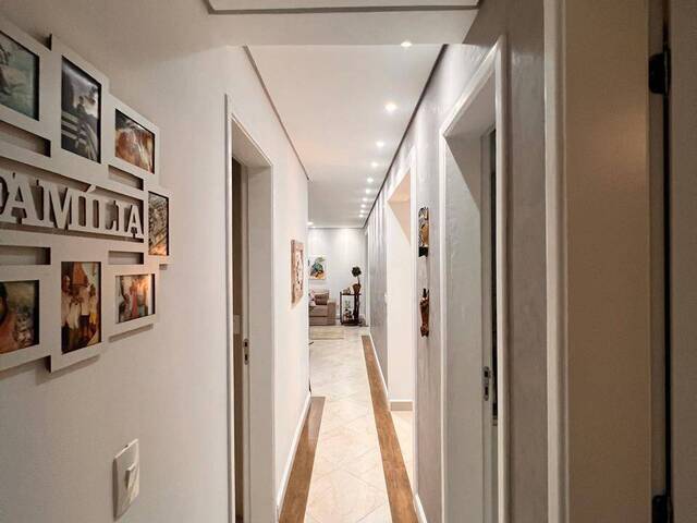 Apartamento para Venda em Santos - 4