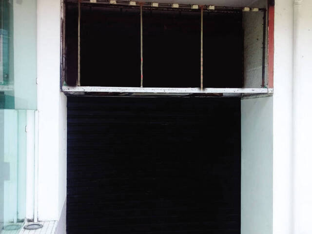 #2706 - Ponto Comercial para Locação em Santos - SP - 1