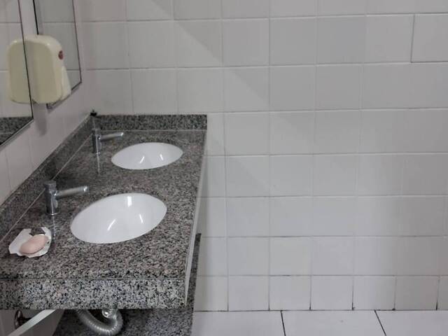 Salão Comercial para Locação em Santos - 5