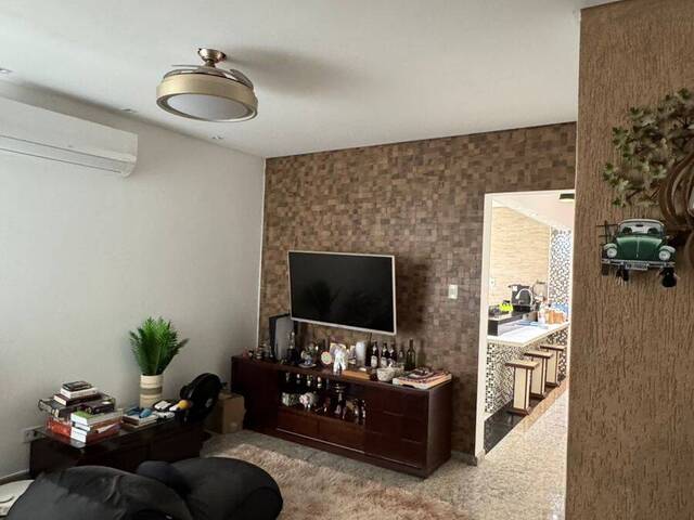 Apartamento para Venda em Santos - 2