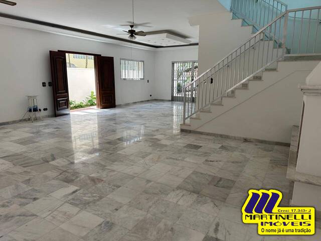 Casa para Venda em Guarujá - 2
