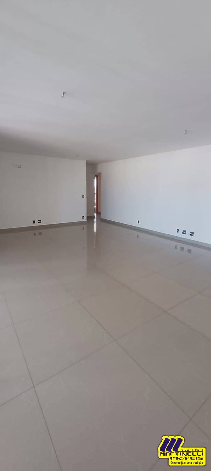 Apartamento, 3 quartos, 210 m² - Foto 2