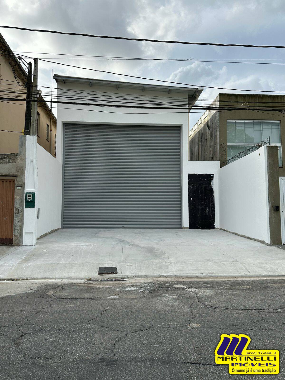 Depósito-Galpão-Armazém para alugar, 282m² - Foto 1