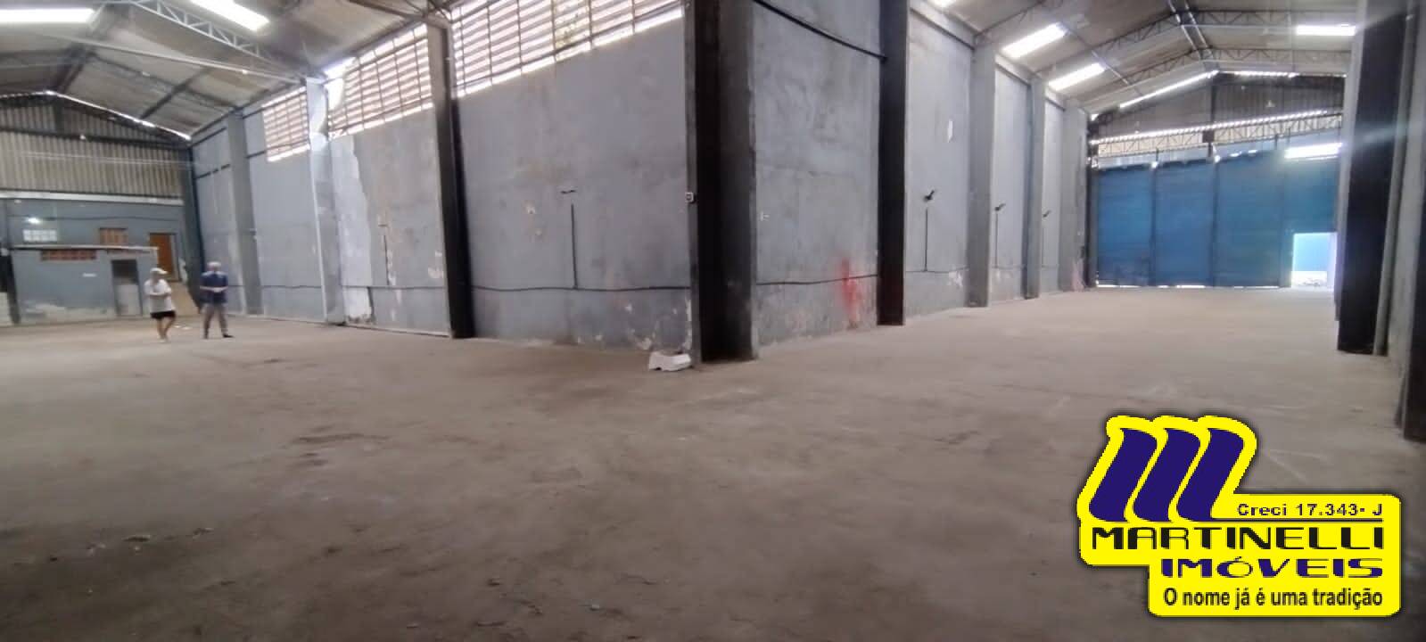 Depósito-Galpão-Armazém à venda e aluguel, 650m² - Foto 1