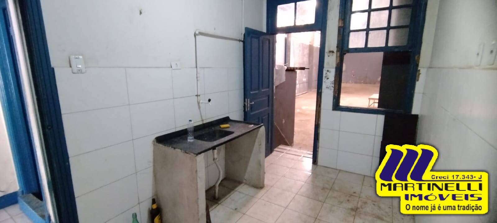 Depósito-Galpão-Armazém à venda e aluguel, 650m² - Foto 4